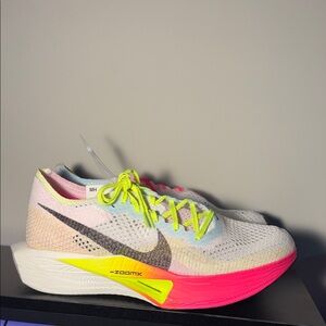 Nike Mens Pink and Yellow Athletic Shoes
